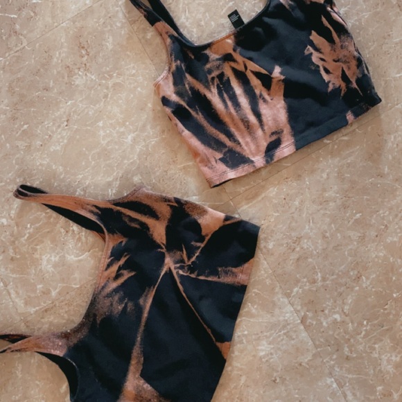 Custom Made Crop Tops - Picture 4 of 4